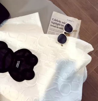 CGC Korean Fashion Women Oversized T-shirt Casual Bear Printing Short Sleeve Tees Summer Female Loose Tops Simple O-Neck T-shirt