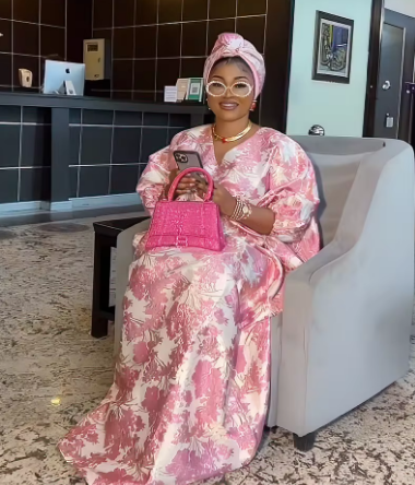 African American dress Expensive hot gold V-neck bat-sleeve BOUBOU plus size dress